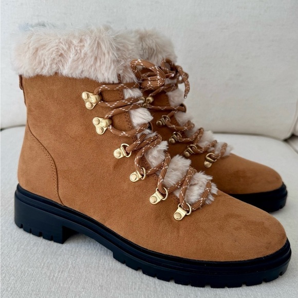 J. Crew Factory Shoes - J CREW Factory Womens Faux Fur Winter Hiking Boots Lug Sole, Tan, Size 9.5